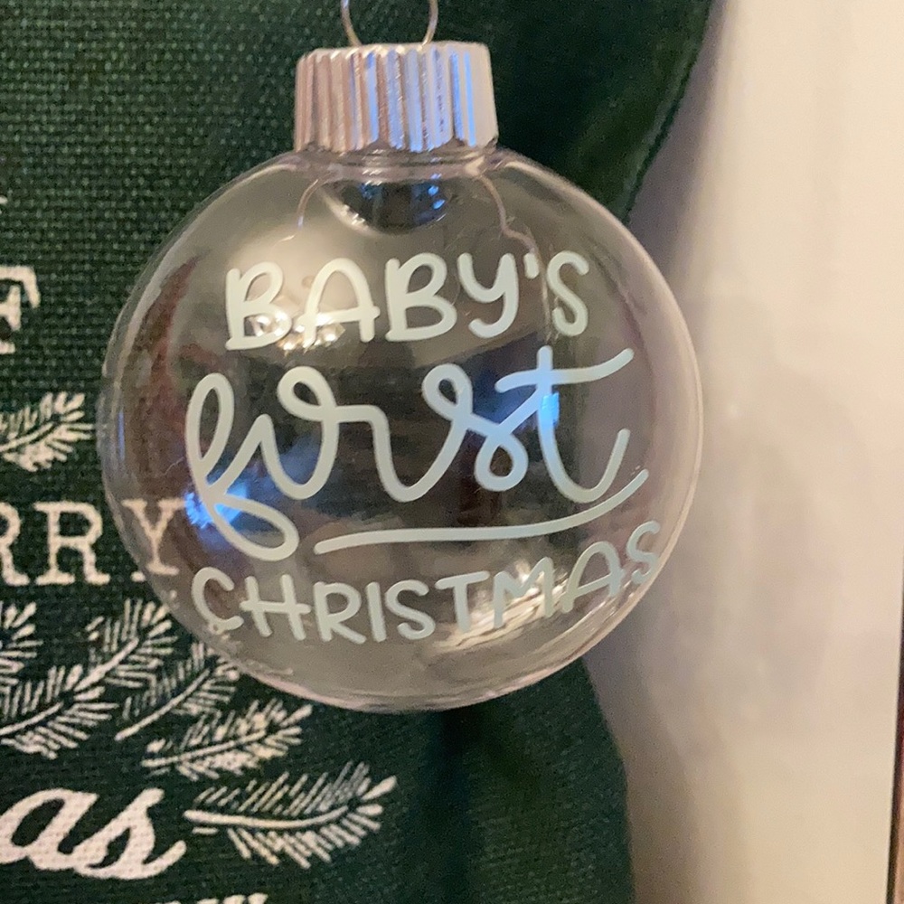 🎄NEW🎄Baby’s first Christmas ornament